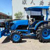 Tractor azul 4WD de 50 CV con aperos agrícolas
