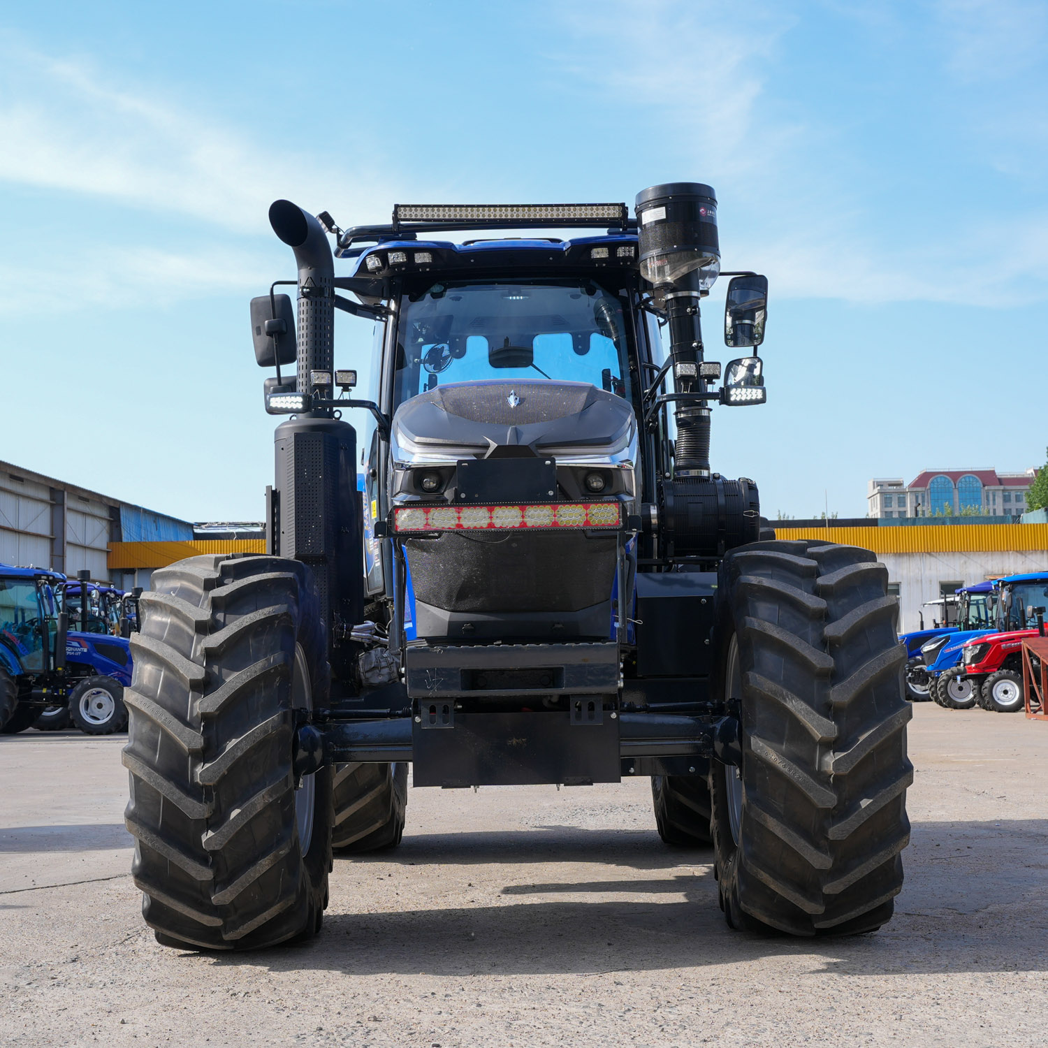 Tractor de cabina cerrado de gran potencia 180HP210HP260HP 4WD (10)